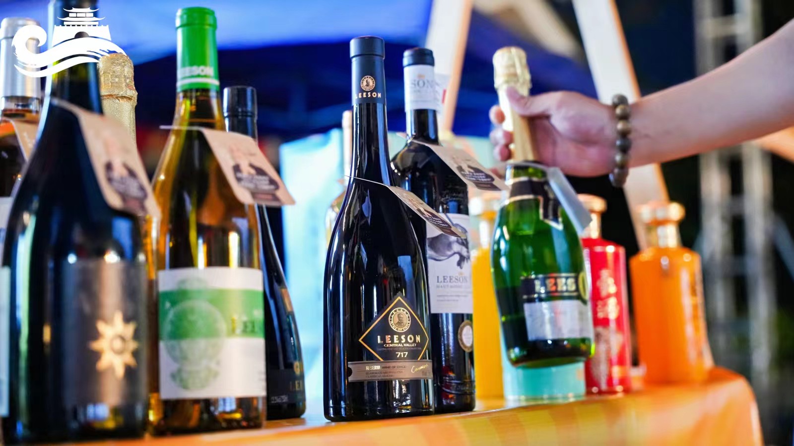 雲倉酒莊深夜视频在线免费紅酒：百款佳釀，品味世界葡萄酒文化